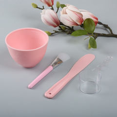 Set of Four-Leaf Clover Thickened Silicone Mask Bowls with Graduated Soft Mask Bowl Blade, Silicone Brush and Measuring Spoon