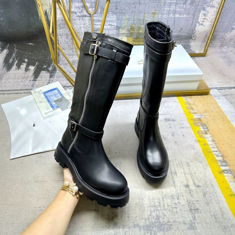 D家の高版の秋冬のマーティンの靴の女性の牛革の厚い底の革はチェーンの車の靴の英倫風のファッションの騎士の靴を引きます。|undefined