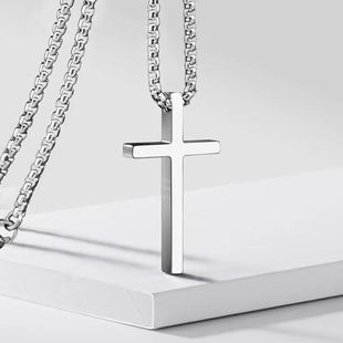 Cross-border Europe and the United States new titanium steel smooth cross men's necklace hip-hop all-match long sweater chain pendant accessories