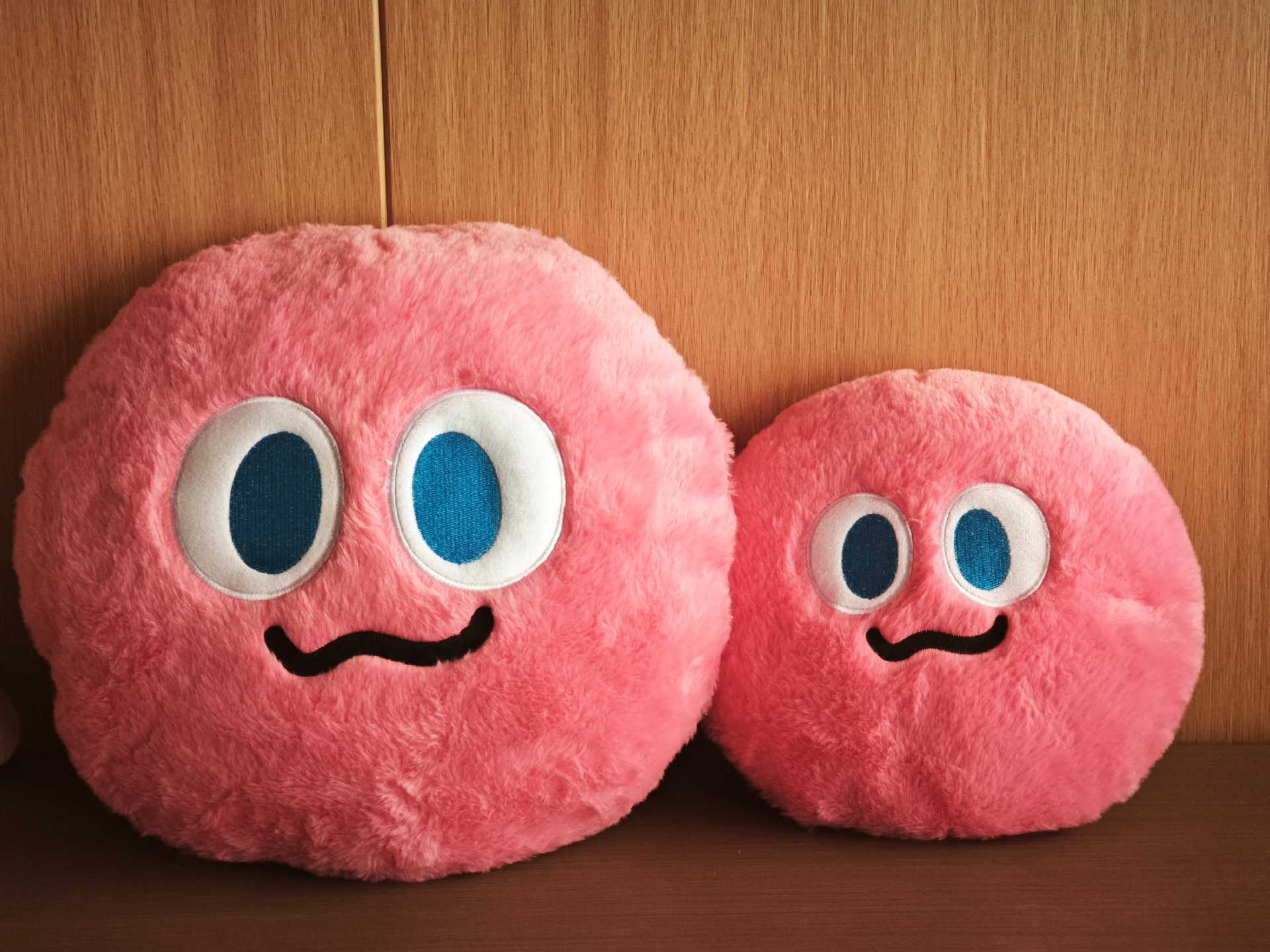 Pink Emoticon Pack, Cute Cartoon Car Headrest, Car Neck Pillow, In-Car Cushion, Pillow
