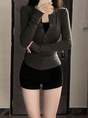 Lady's Pure Desire Placket Long-Sleeve T-Shirt with V-Neck and Clever Button Design, Stylish Base Shirt for Innerwear, Slimming Top for Women