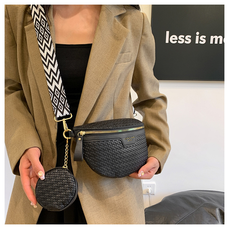 456g Weight Polyester Lining Material Zipper Closure Type Single Shoulder Strap Strap Type Fanny Pack Bags Type Daily Occasion Pu Leather Material Solid Color Pattern All Seasons Season Women's Gender Streetwear Style Semicircle Shape Women's Pu Leather Solid Color Streetwear Semicircle Zipper Fanny Pack 5
