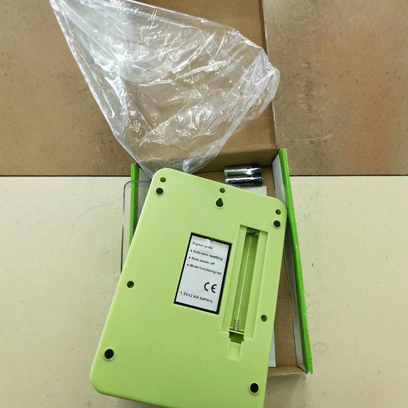 2025 escala electrónica de cocina transfronteriza de alta precisión en el extranjero, escala de gramo de alimentos ingleses, escala de pan para pastel, escala de horneado 1g