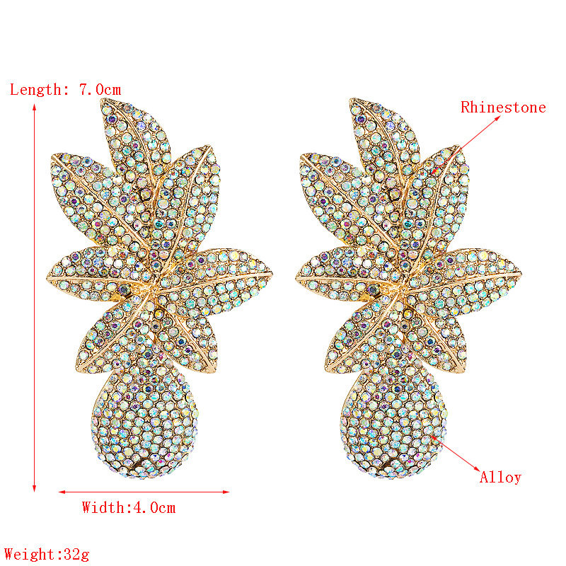 Bijoux En Gros Fleurs Pleines De Boucles D'oreilles Diamant Nihaojewelry display picture 1