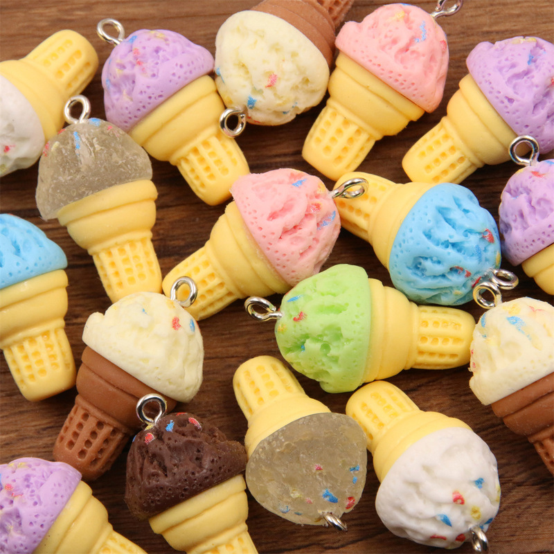 8 color 15 * 28mm DIY resin accessories summer ice cream charm bag necklace bracelet mobile phone pendant 8 color 15 * 28mm DIY resin accessories summer ice cream charm bag necklace bracelet mobile phone pendant