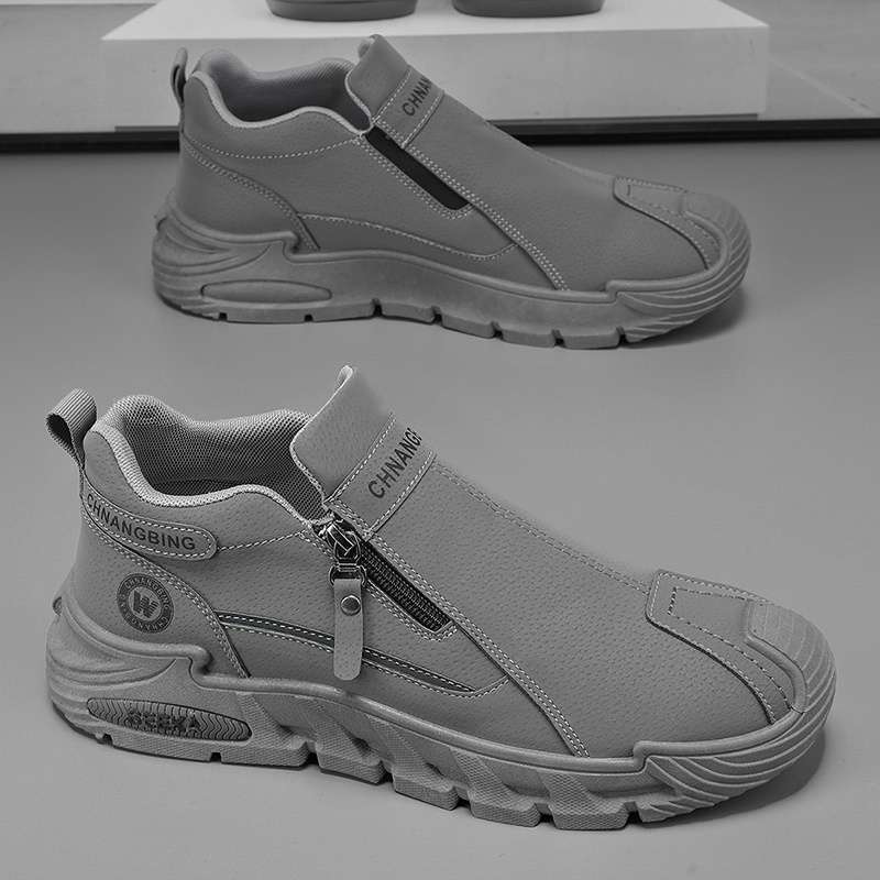 [Store Hot Sale] Men's Shoes 2025 Wear-Resistant Summer Thick-Soled New Labor Protection Shoes Men's Waterproof Casual Sports Shoes