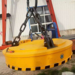 起重机废钢废铁用电磁吸盘结构长强吸力强劲耐用抓取起重配件