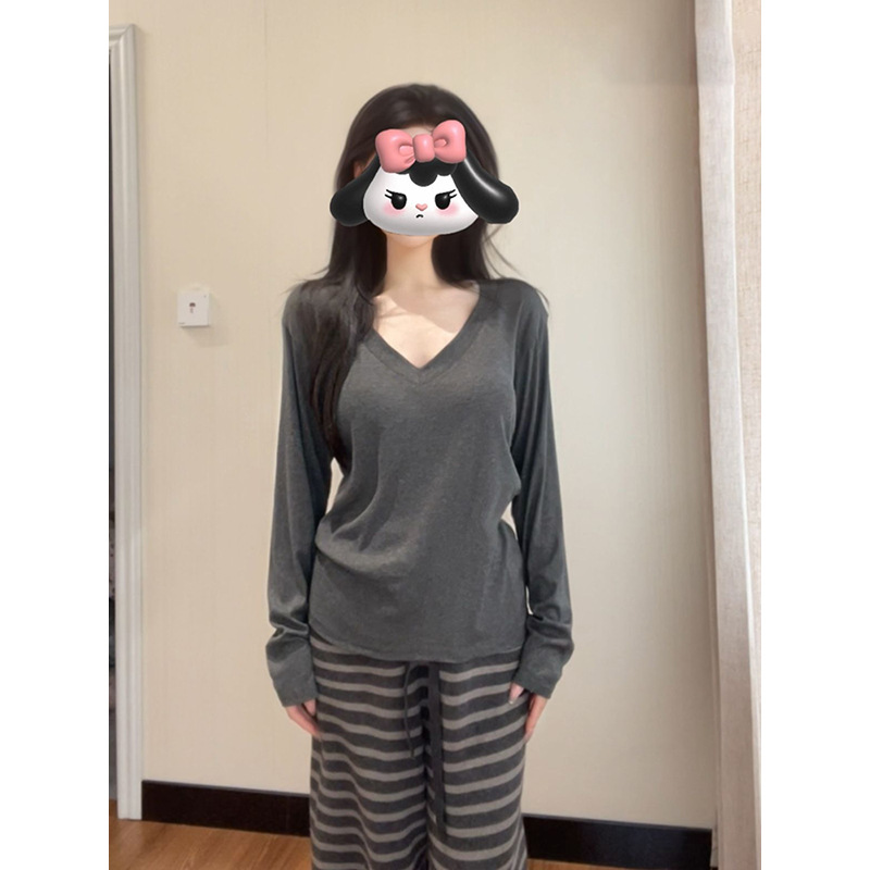 韓版寬鬆顯瘦v領長袖t恤女春秋新款內搭打底衫百搭鬆弛感慵懶上衣