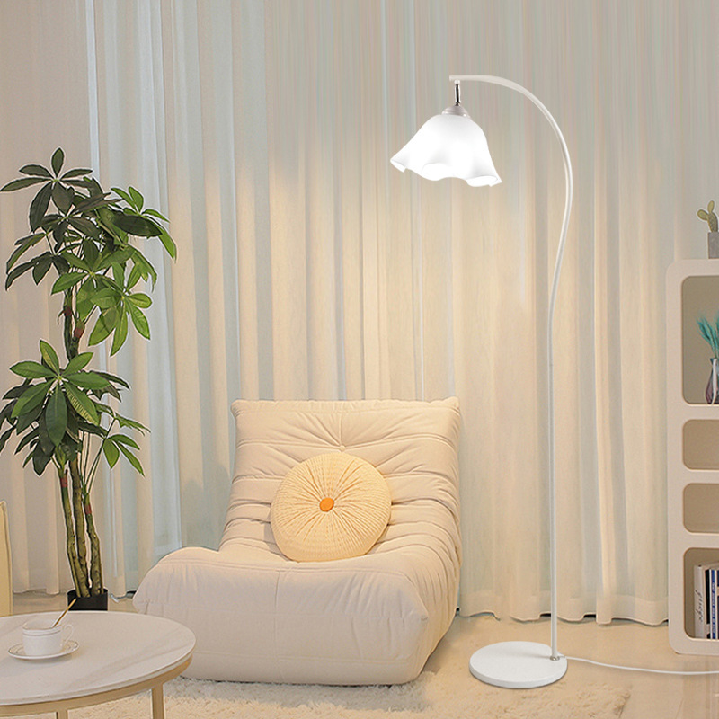Cream Style Floor Lamp Modern Simple Creative Flower Bedroom Bedside Living Room Sofa Internet Celebrity Vertical Floor Lamp Cream Style Floor Lamp Modern Simple Creative Flower Bedroom Bedside Living Room Sofa Internet Celebrity Vertical Floor Lamp