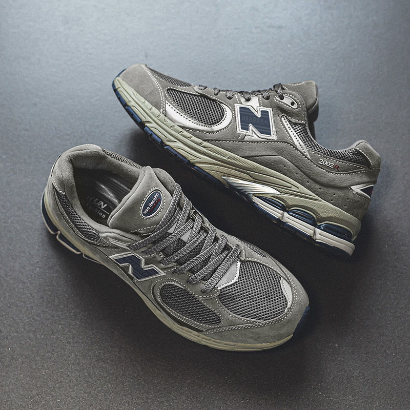 Putian Pure Original New Balance Nb2002R Breathable Men's and Women's Dad Shoes Couple Running Sneakers Outdoor Casual Shoes