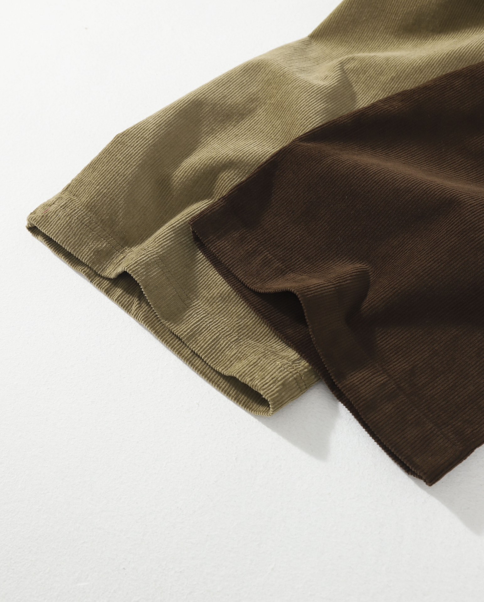 Epi Old Money Style Corduroy Casual Pants Loose Fit Unisex_voghion.com