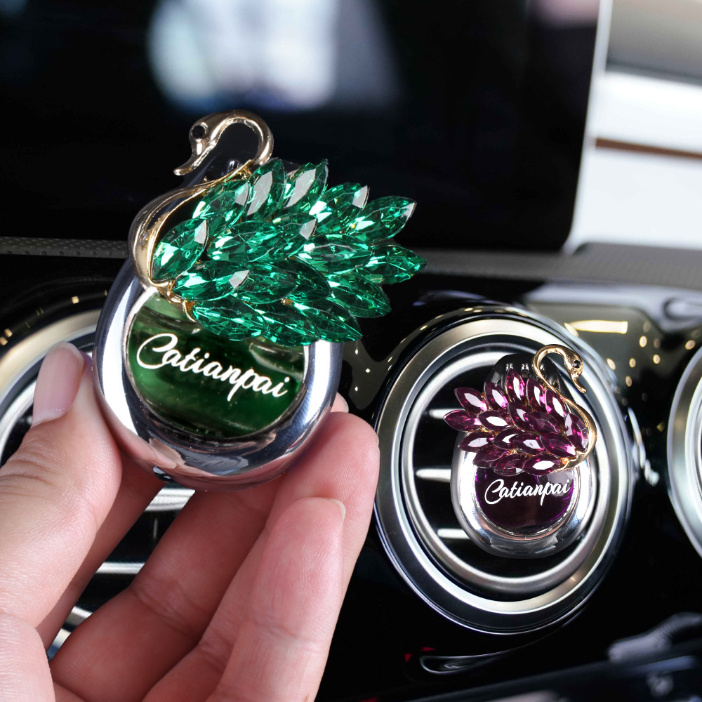 Perfume de automóvil salidas de aire de alta calidad de perfumes de automóviles para damas, perfumes de cignes, adornos de perfume de perfumes duraderos