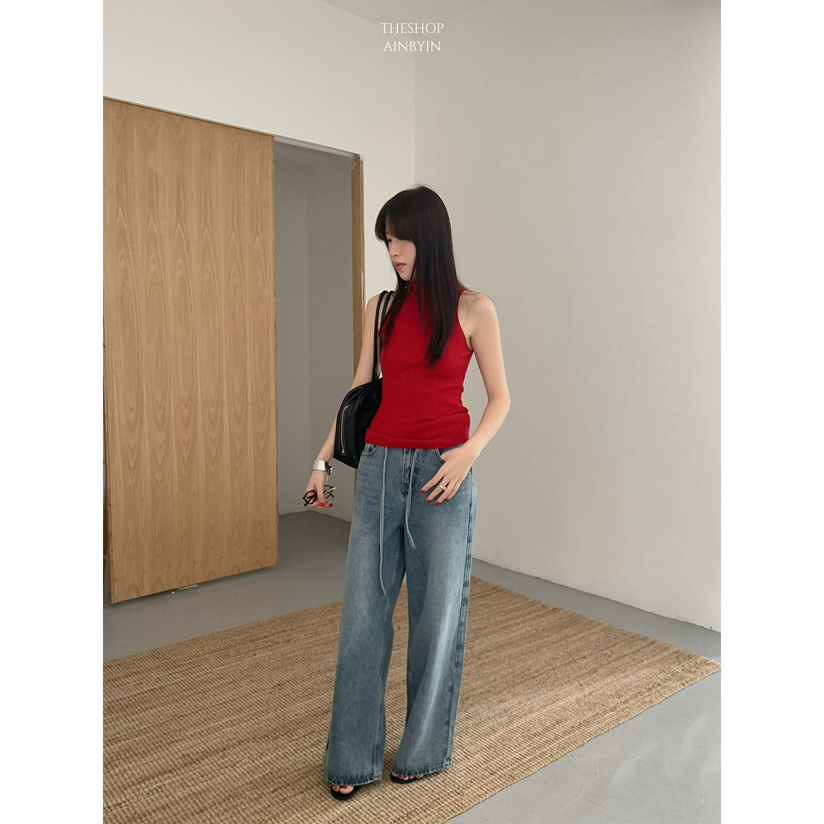 [Без возврата, без обмена] Женские джинсы с высокой талией на бретельках, свободные утягивающие длинные брюки, универсальные брюки с прямыми штанинами для маленьких людей