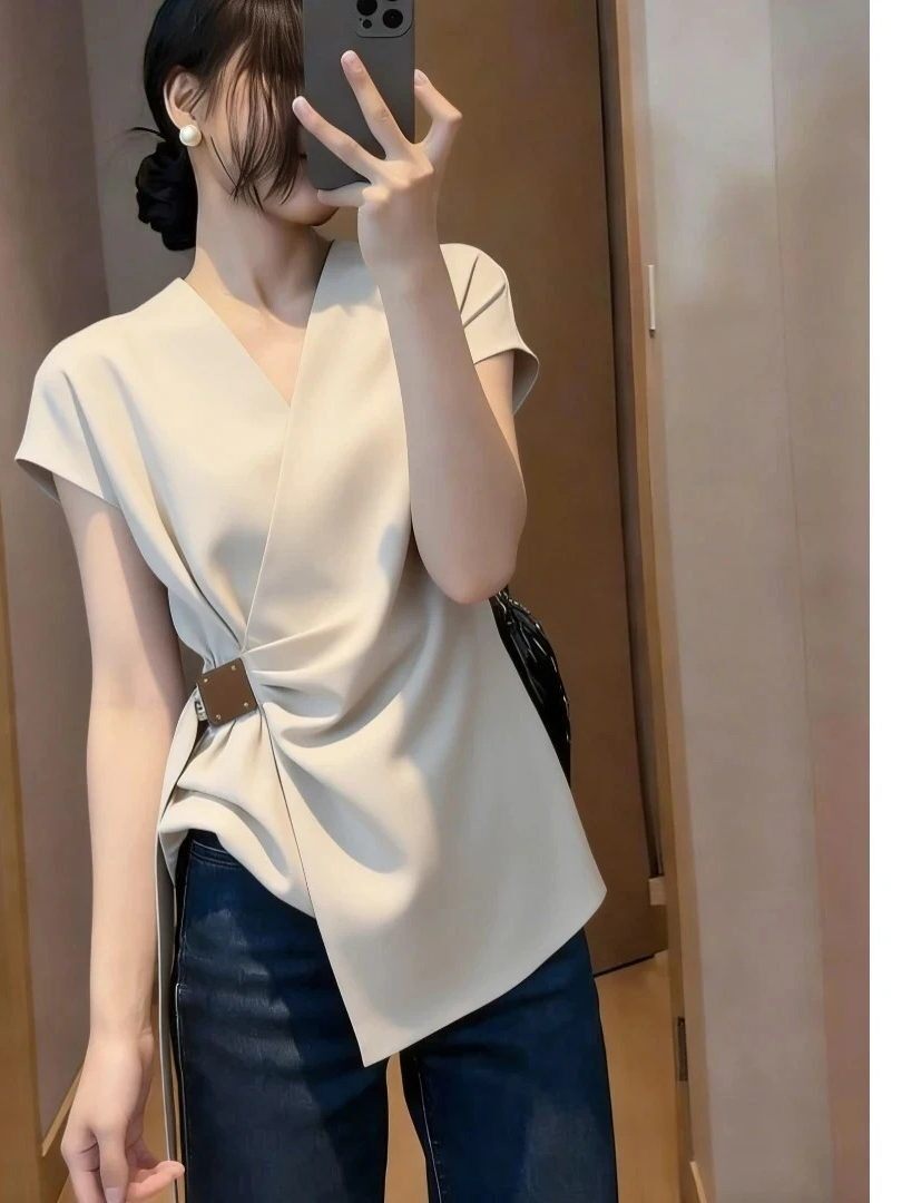 Áo sơ mi ngắn tay cổ chữ V phong cách Hàn Quốc, dáng ôm nhẹ, phối đồ đa năng — màu mơ chi tiết 4