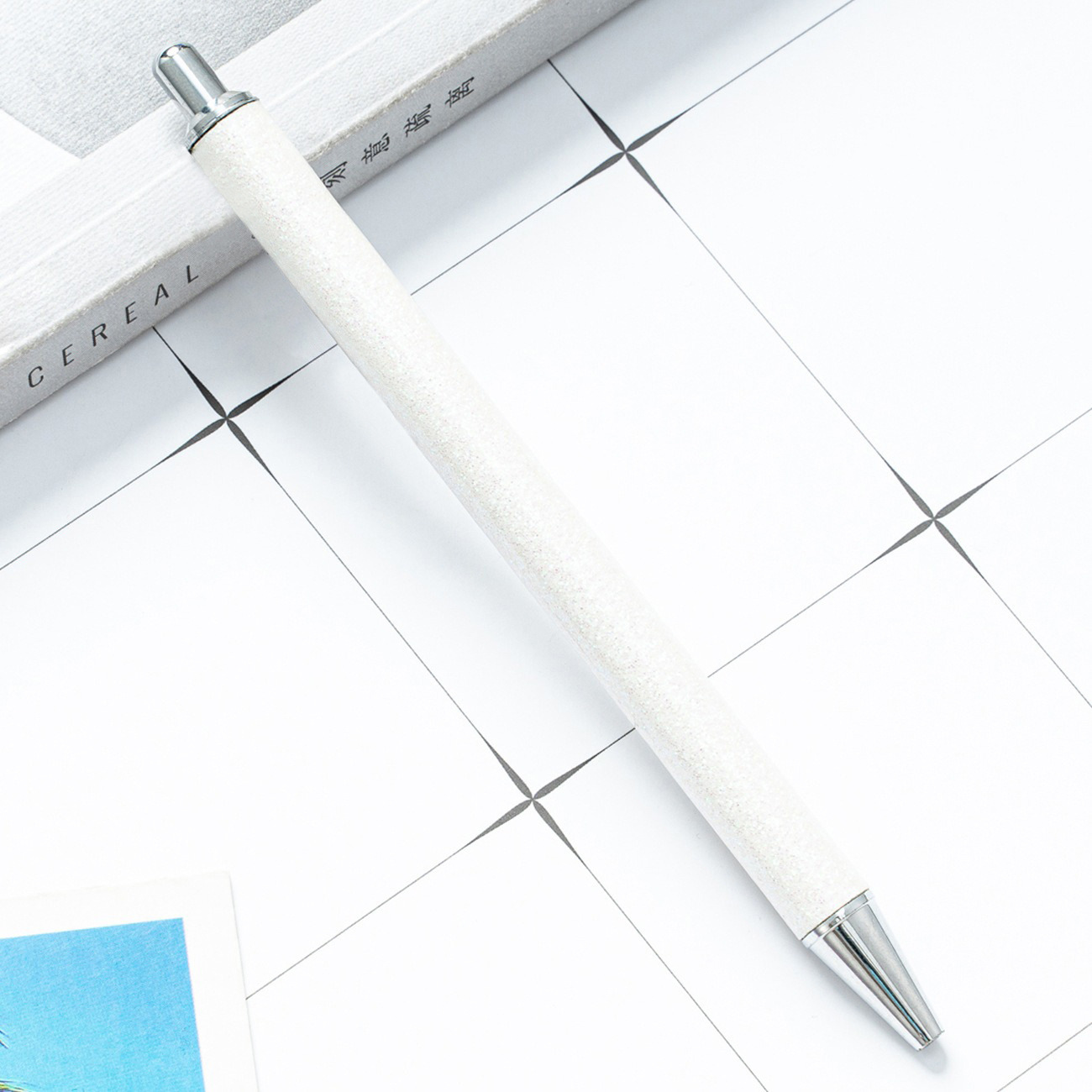 Presione multicolor prepucio metal lápiz flash tiza mayorista puede imprimir logotipo publicitario de alto valor de cara regalo lápiz de bola de metal