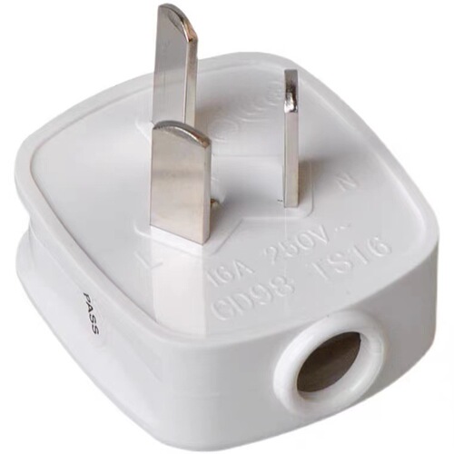 Wholesale three-core and four-core plug 4-hole 25A plug 16A air conditioner triangular plug power plug 10A two-prong plug