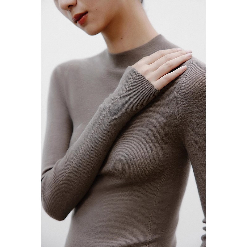 High-End Soft and Waxy Half Turtleneck Knitted Bottoming Shirt for Women in Autumn and Winter Slimming Look Long-Sleeved Sweater with Right Shoulder Top