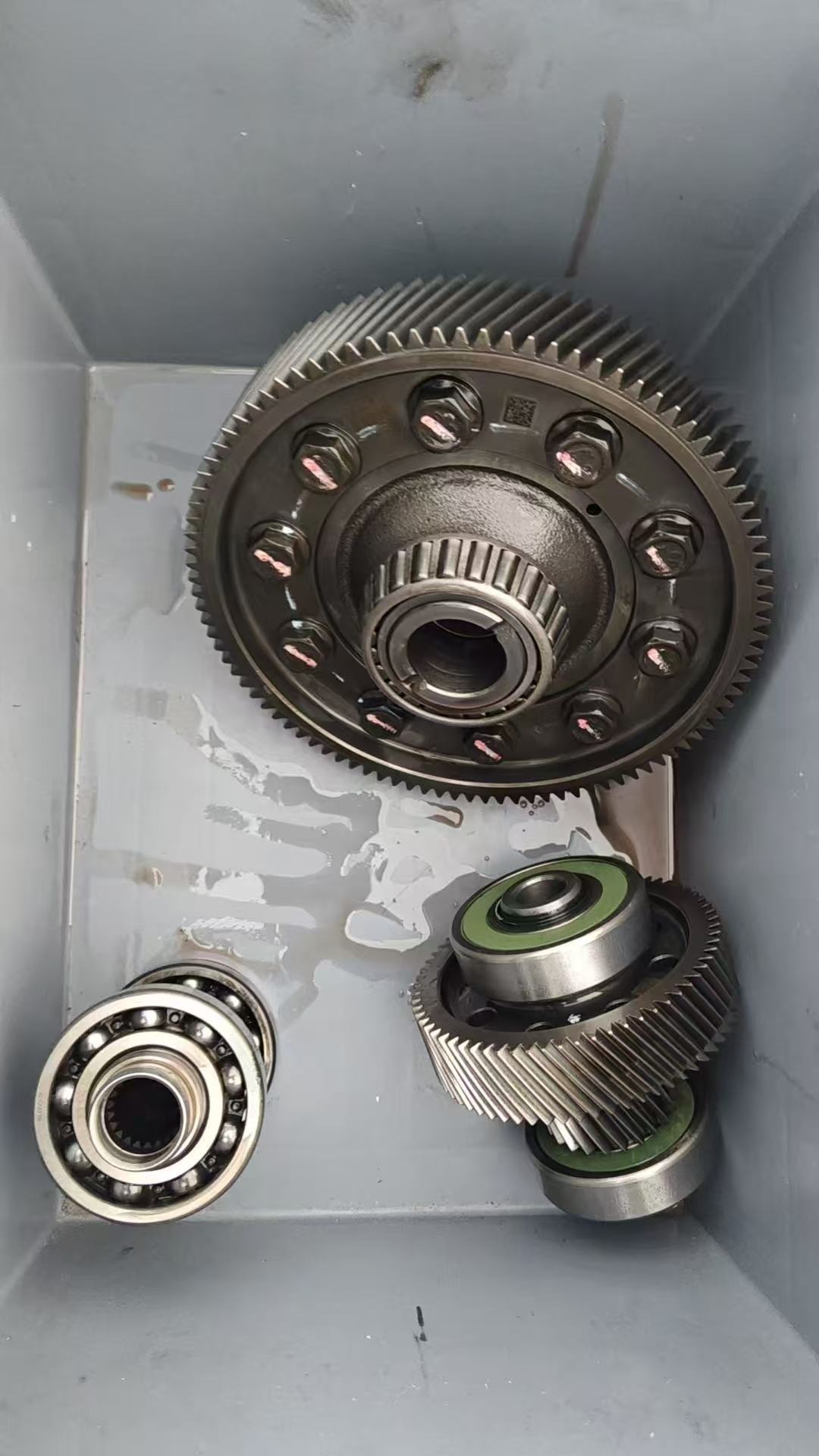 BYD E3 transmission gear differential gear original transmission assembly