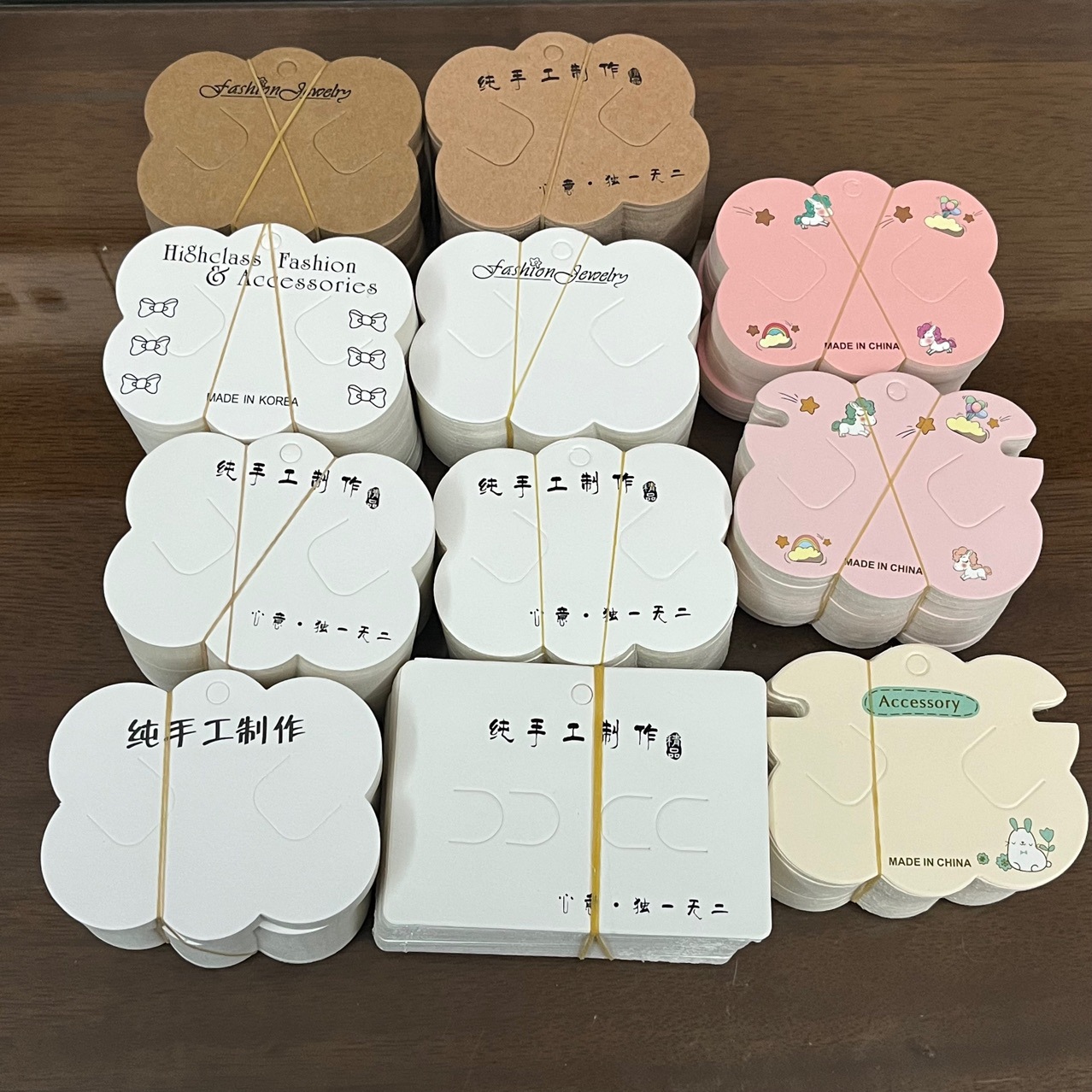 厂家直销现货约100张云朵发夹卡纸8.5×7手链卡片手工饰品diy配件