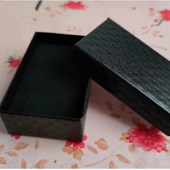 青蛙戒指植绒创意可爱卡通首饰盒礼品盒520表白饰品包装盒厂家批