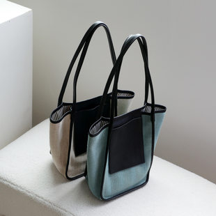Capacious leather underarm bag one shoulder, cotton and linen, cowhide
