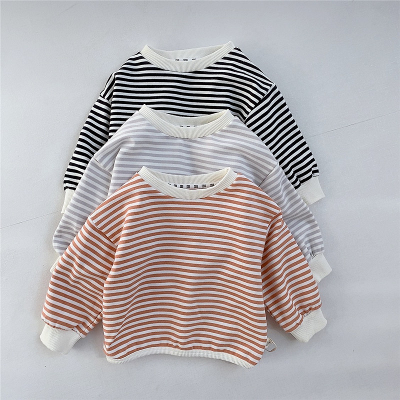Sudadera para niños, ropa de primavera para bebés, ropa infantil de estilo coreano, camiseta básica para bebés, estilo de principios de primavera, jersey a rayas para niños pequeños.