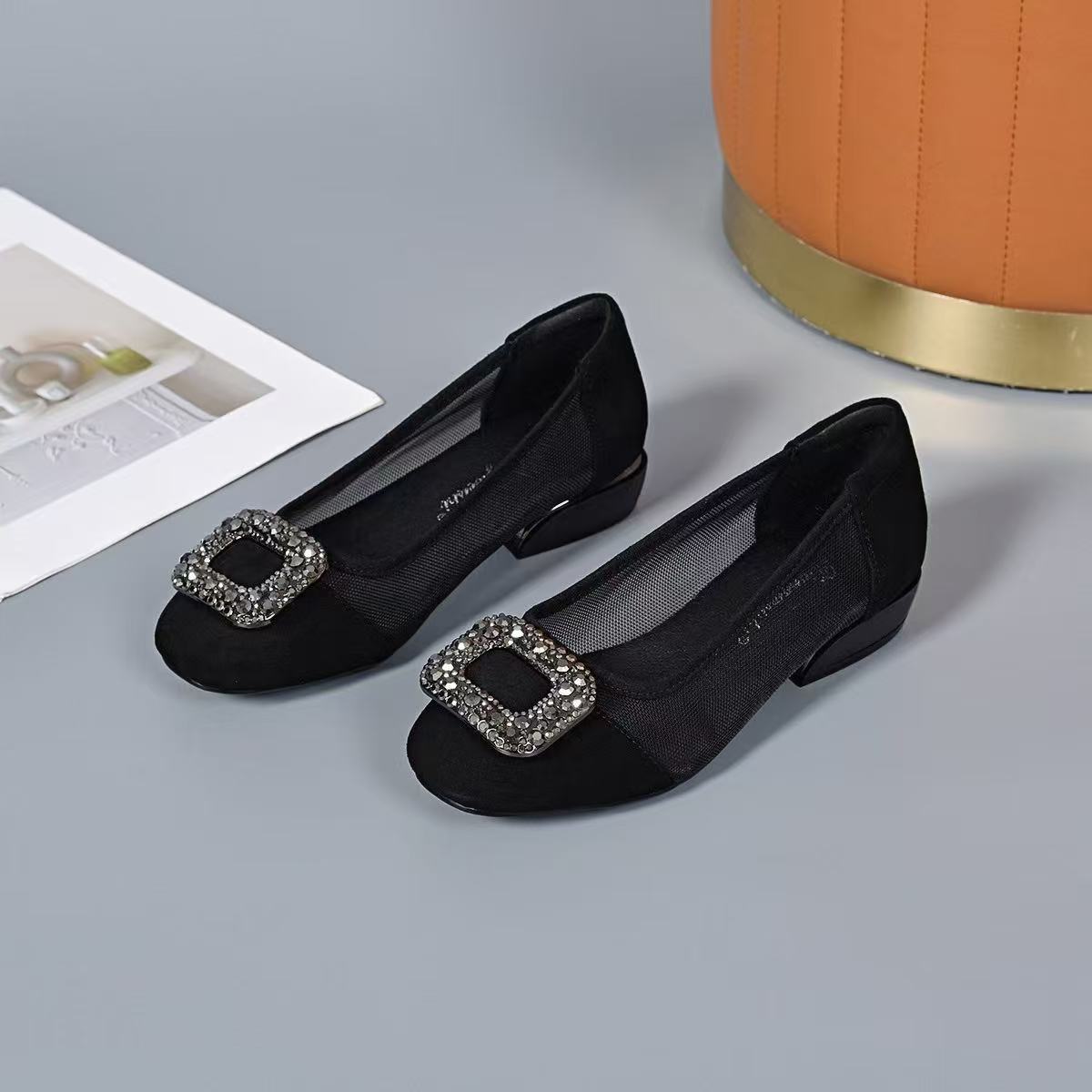Giày sandal nữ da thật mũi tròn gót thấp phối lưới, kiểu mới xuân hè, đế xuồng khoét lỗ dễ mang — đen chi tiết 8
