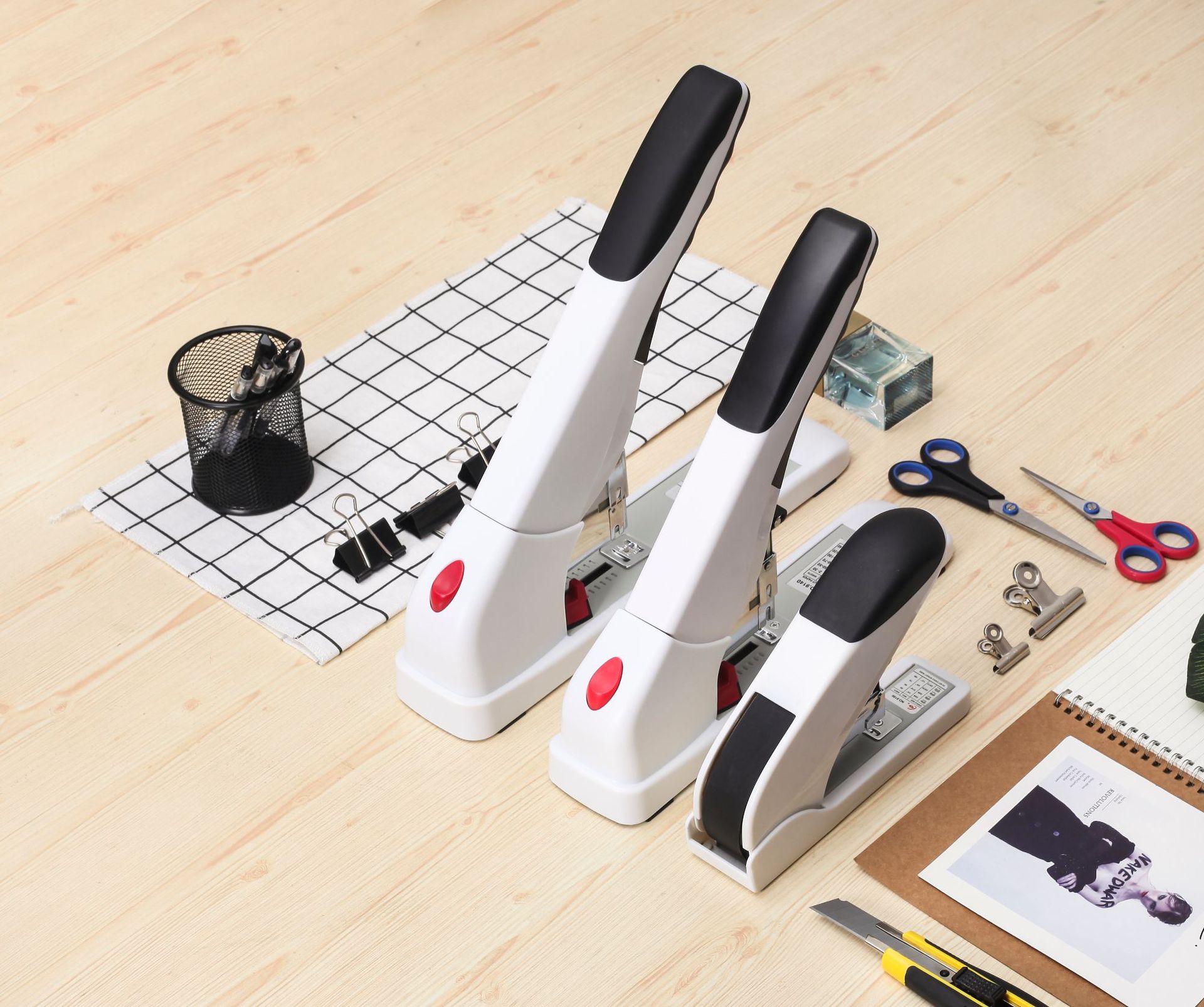 Sanchang 9200 grapadora de ahorro de mano de obra pesada gran engrosamiento de 200 páginas de grapadora de capa gruesa de mano de obra