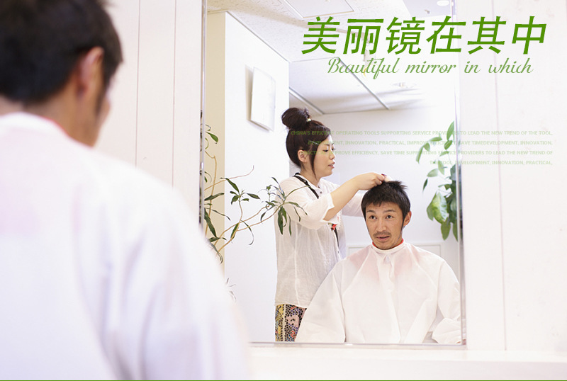 4418805990_1797780502