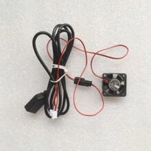 �m����Ӎ����ͨ���氲׿����4�USB����ɢ���L��4P U�P���F؛���l