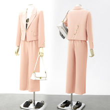 ����ɫ�̿����b���bŮ2025�¿��ﶬ�߼��OӋ��С�����e��������Ů