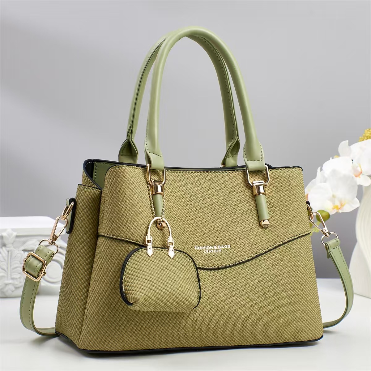 Bolsa de regalo del día de la madre 2025, nueva atmósfera de madres de mediana edad, bolso de mano de moda para mujeres, bolso de mochila