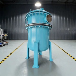 【腐蚀性液体固液分离】液体接触部分PP材质大型十五袋袋式过滤器