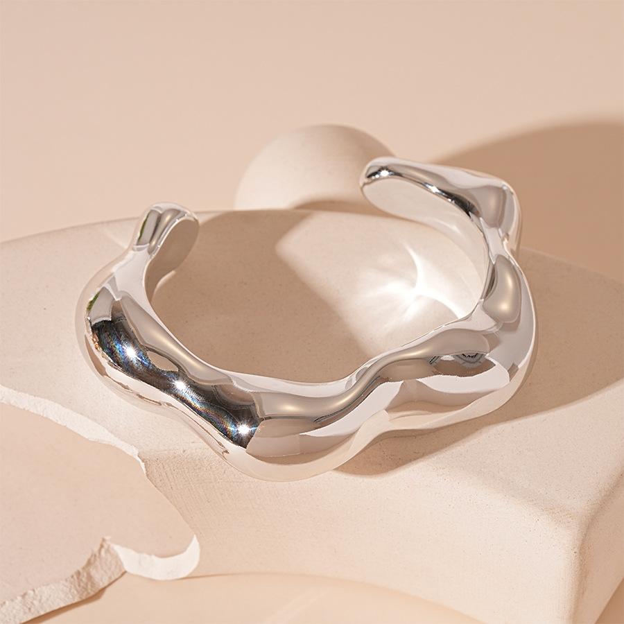 8 # Brazalete abierto - Plata - Irregular