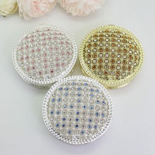 高档婚礼回赠礼品圆形镂空小钻合金首饰收纳盒手链手镯装饰盒批发