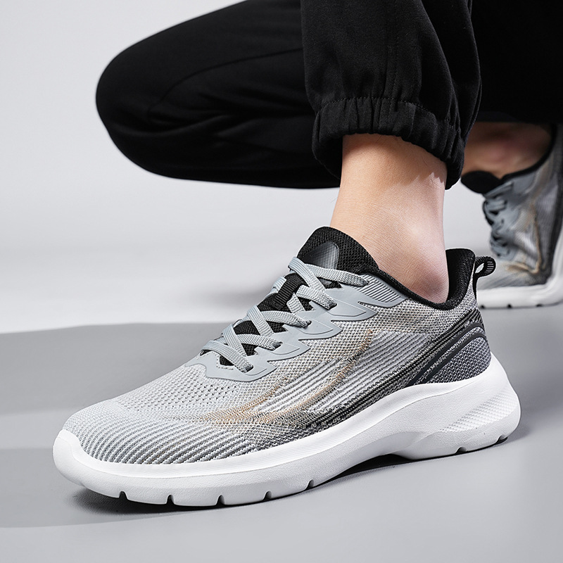 Verano nuevo tipo de tela de malla de vuelo zapatillas deportivas casuales baja zapatillas de correr de malla transpirable ligera y cómoda cabeza redonda