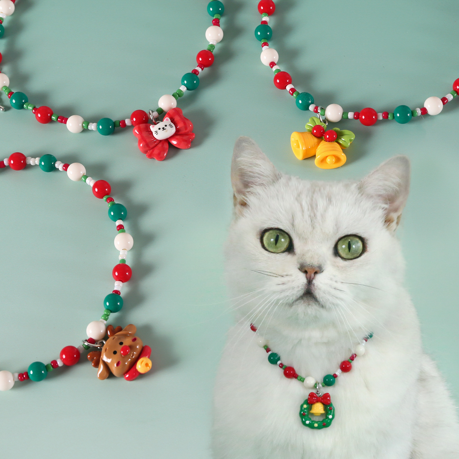 Mascotas de Navidad collar de perlas arco alce guirlandas de Navidad colgante gatos perros collares accesorios de comercio exterior