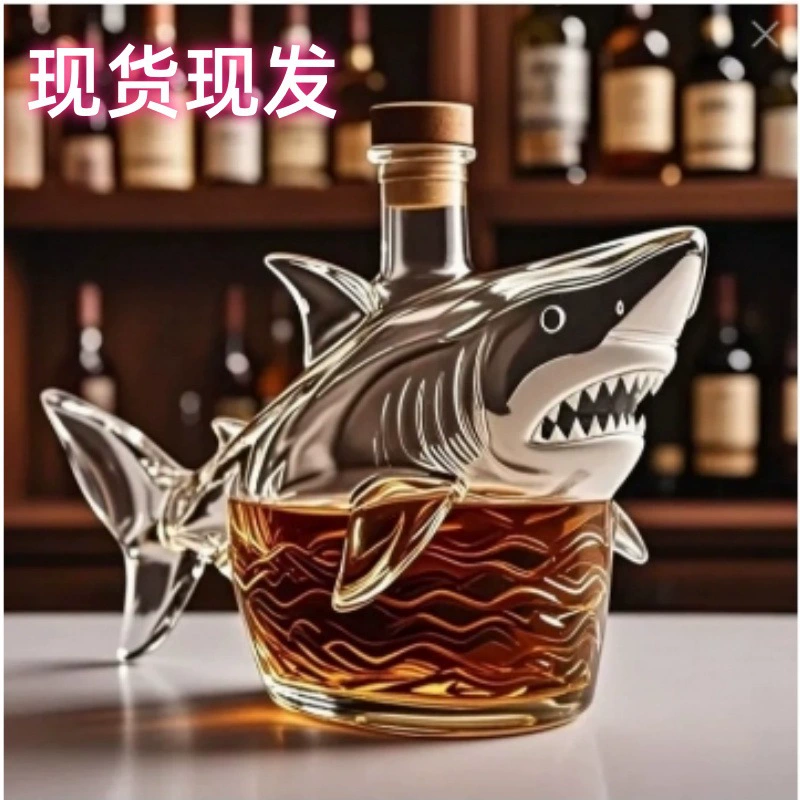 Трансграничный Новый Shark Whiskey Bottle Акула Виски Бутылка