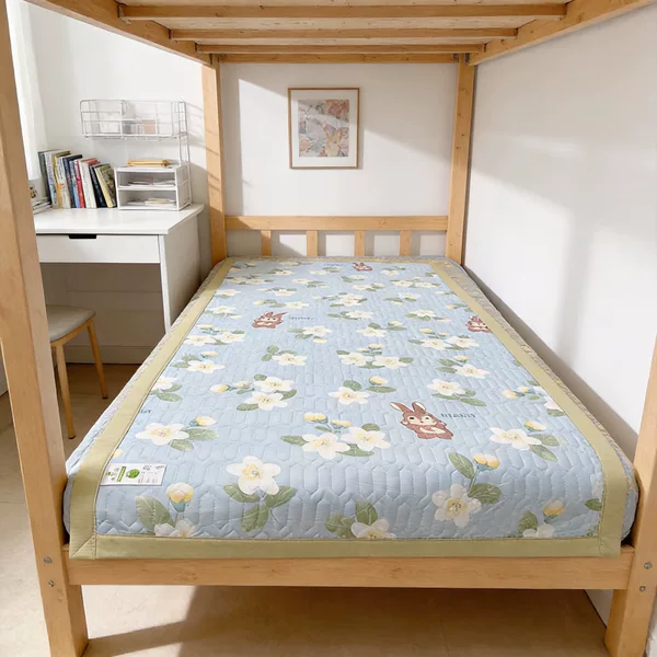 Student Dormitory Bed Sheets and Bed Covers, Suitable for All Seasons, Double-Sided Quilted and Thickened, Bay Window Cushions, Sofa Cushions