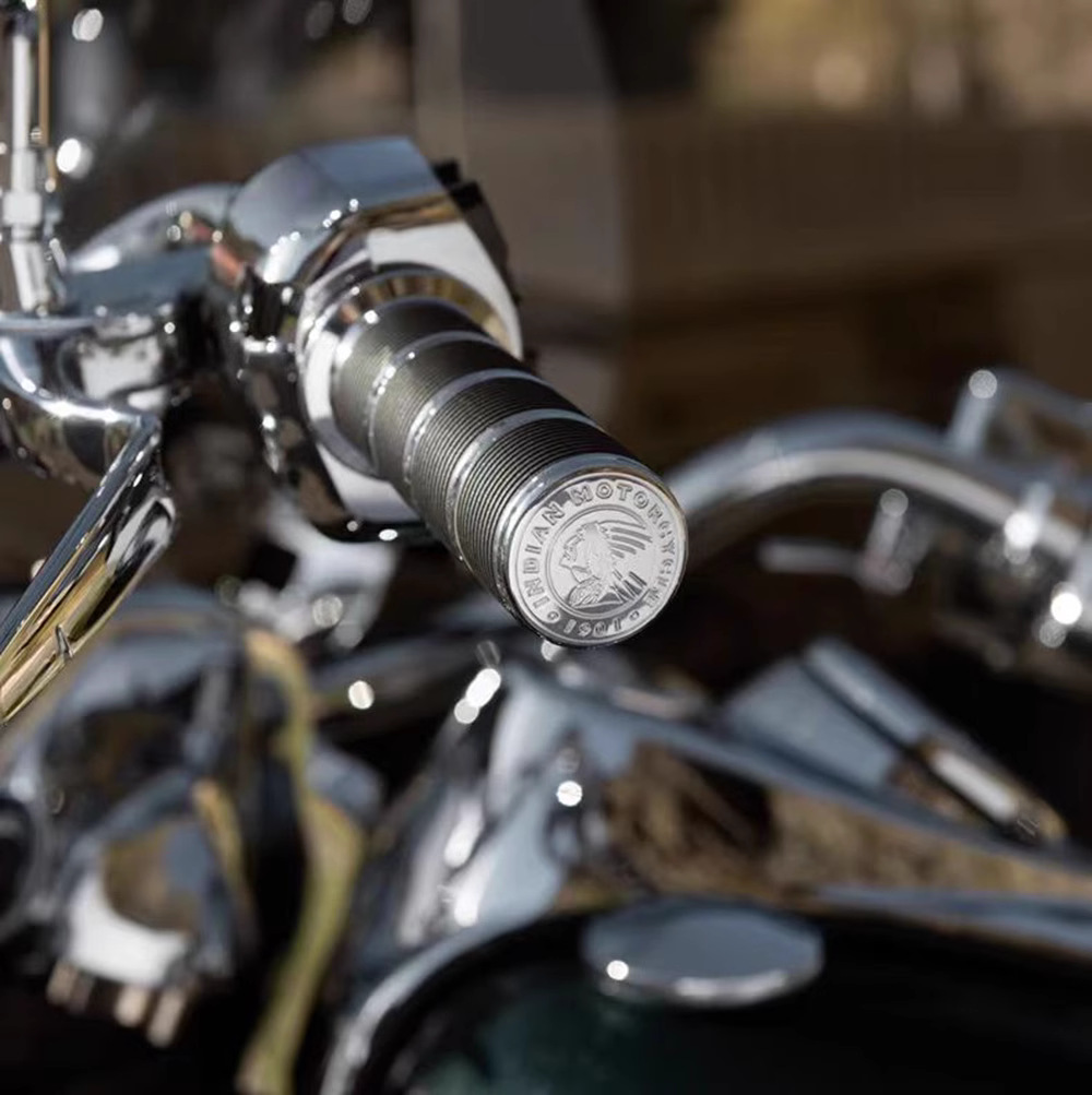 Suitable for Indian Scout Territory Dark Horse Road Master Chief Super Chief Modified Handlebar Cover Handlebar Glue