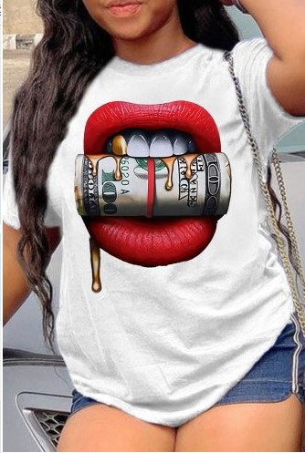 夏季跨境个性红嘴唇咬美金印花T恤大码休闲女装一件代发