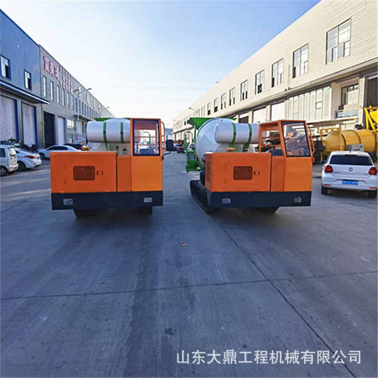 水渠修建履带混凝土搅拌车 全地形履带混凝土搅拌车 3方商砼车