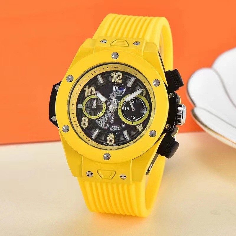 Quartz Watch For Men Multifunctional Sports Silicone Strap_voghion.com