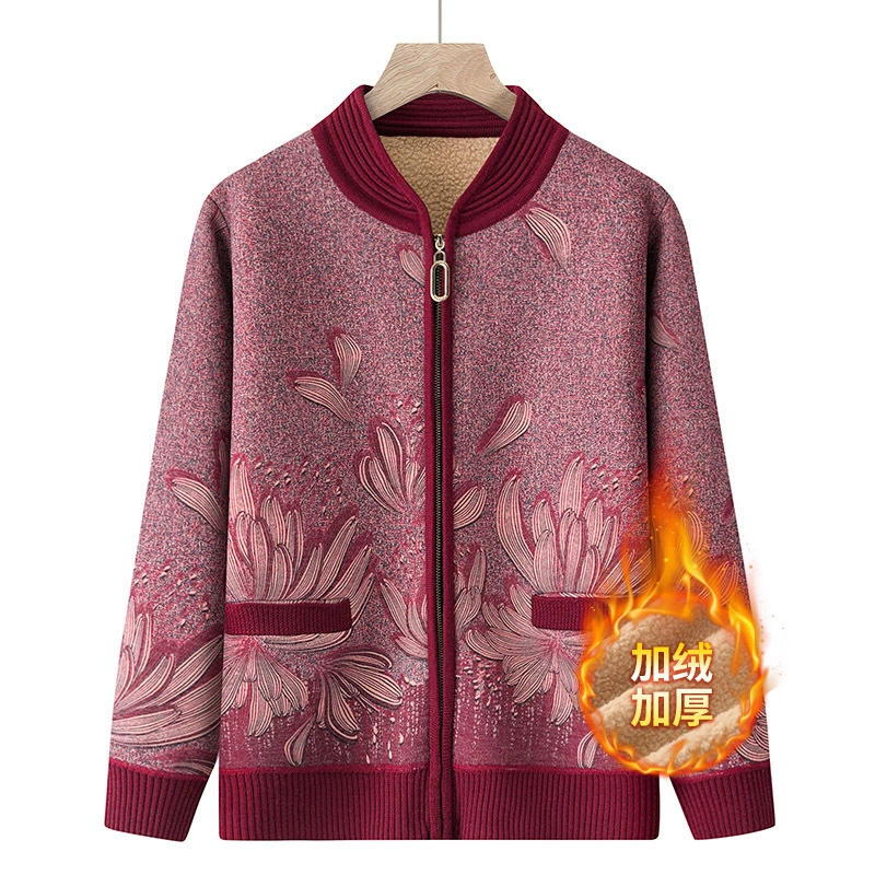 Средние и пожилые мамы в зимнем свитере пальто женское 60 лет пожилая женщина 70 лет кардиган бабушки толстый бархатный топ