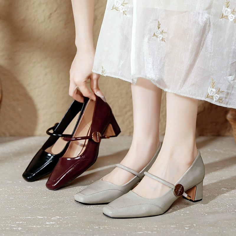 Квадратные туфли на высоком каблуке толстые каблуки не устали