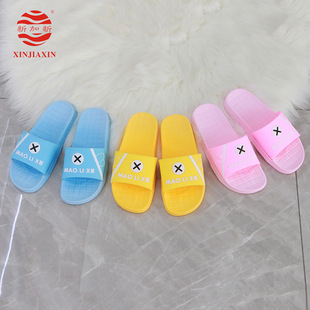 �S�ҬF؛���lŮʿ�R����ɫϵһ����Ь�ļ�͸��Ӽ���Ь