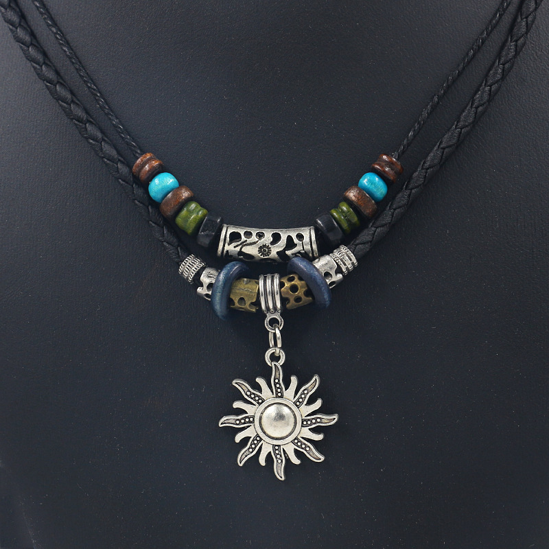 Sun pendant necklace men's domineering personality leather non-mainstream retro travel commemorative Ethnic Jewelry Wholesale