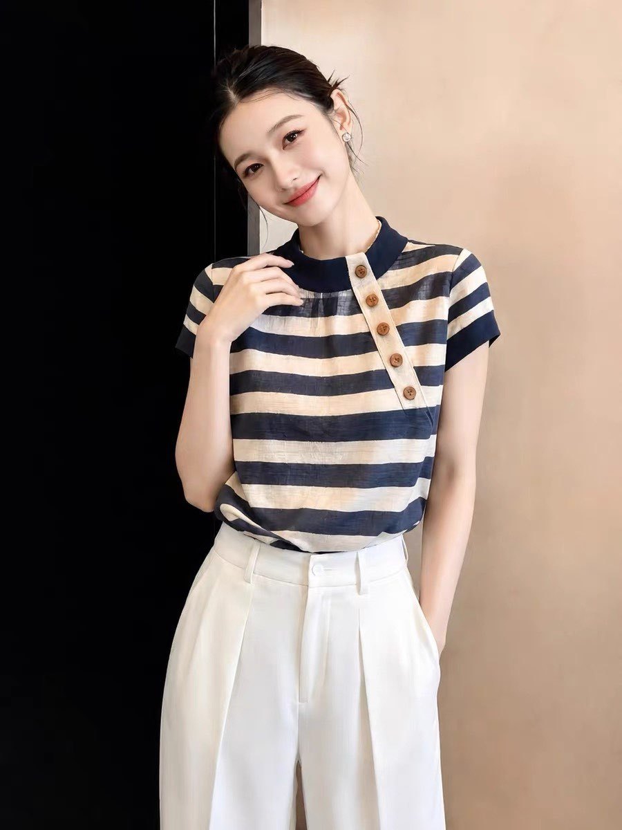 Áo thun nữ cổ tròn sọc ngang tay ngắn phong cách Hàn Quốc — sọc