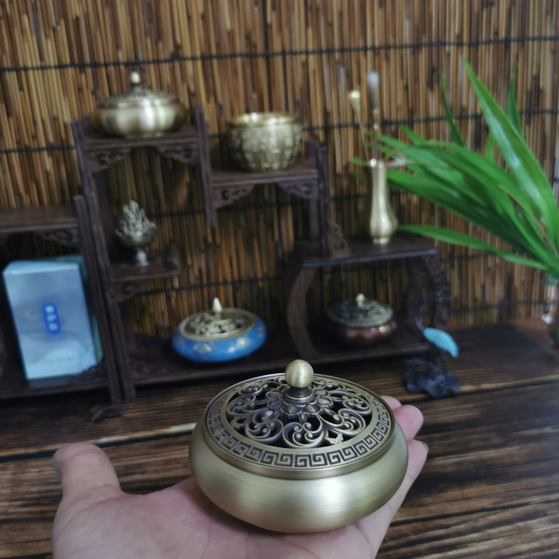 Jinlian 커버 평평한 바닥 구리로 직경 7cm 220 g