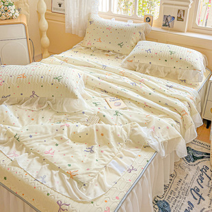 New Cool Sense Silk Latex Mat Korean Style Lace Bed Skirt Summer Quilt Summer Quilt Air-conditioning Quilt Mat Four-piece Set